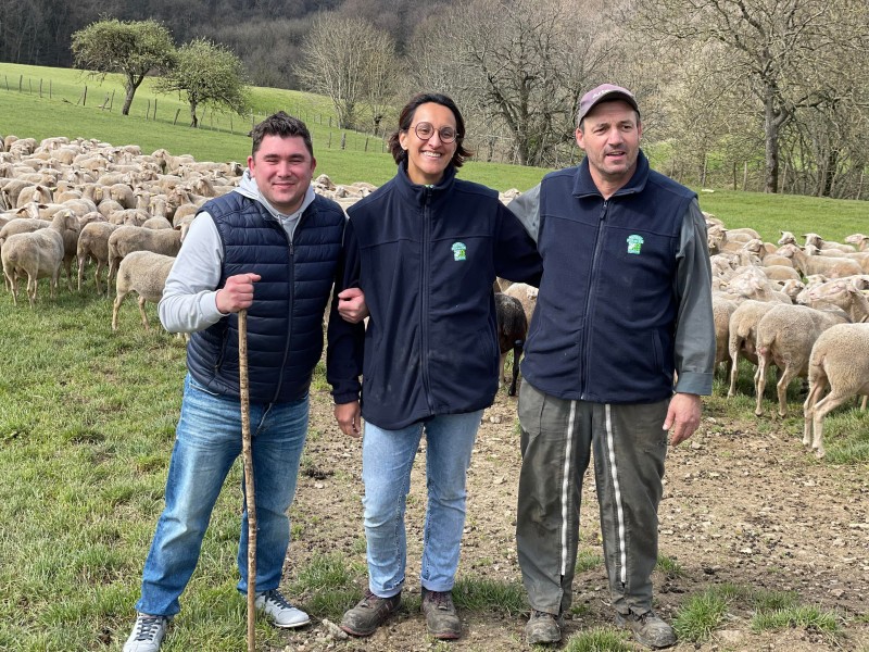 Rencontre avec Marie-Claude et Marc éleveurs d’agneaux fermiers dans Tarn.